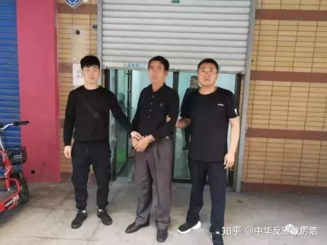 2025新澳门跟香港精准正版免费,全面释义、解释与落实与警惕虚假宣传